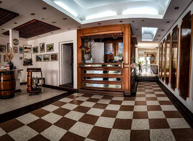 Hotel Emperador Cafayate Zewnętrze zdjęcie
